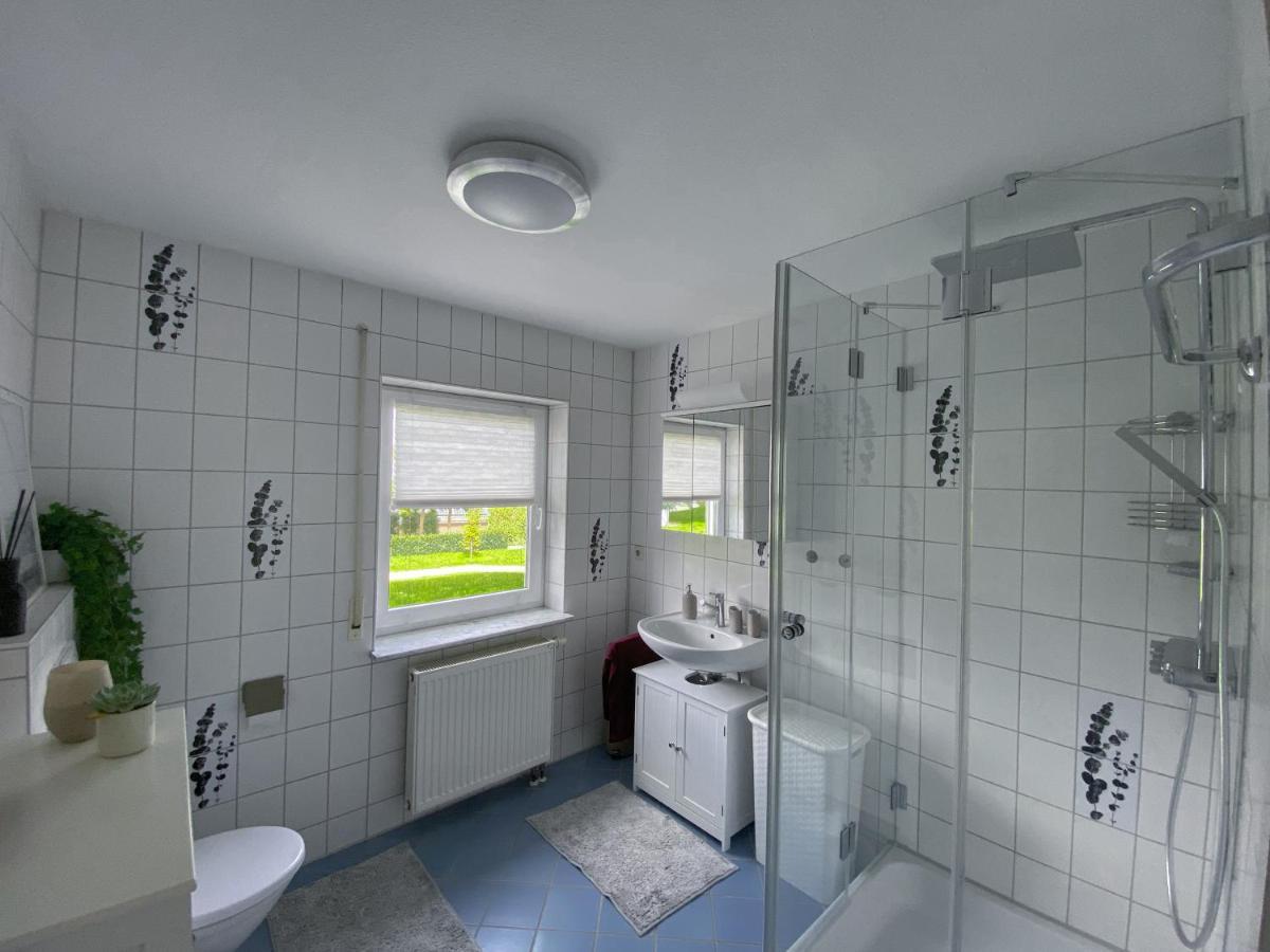 Schoene Wohnung Mit Terrasse & Blick Ins Gruene Dormettingen Bagian luar foto