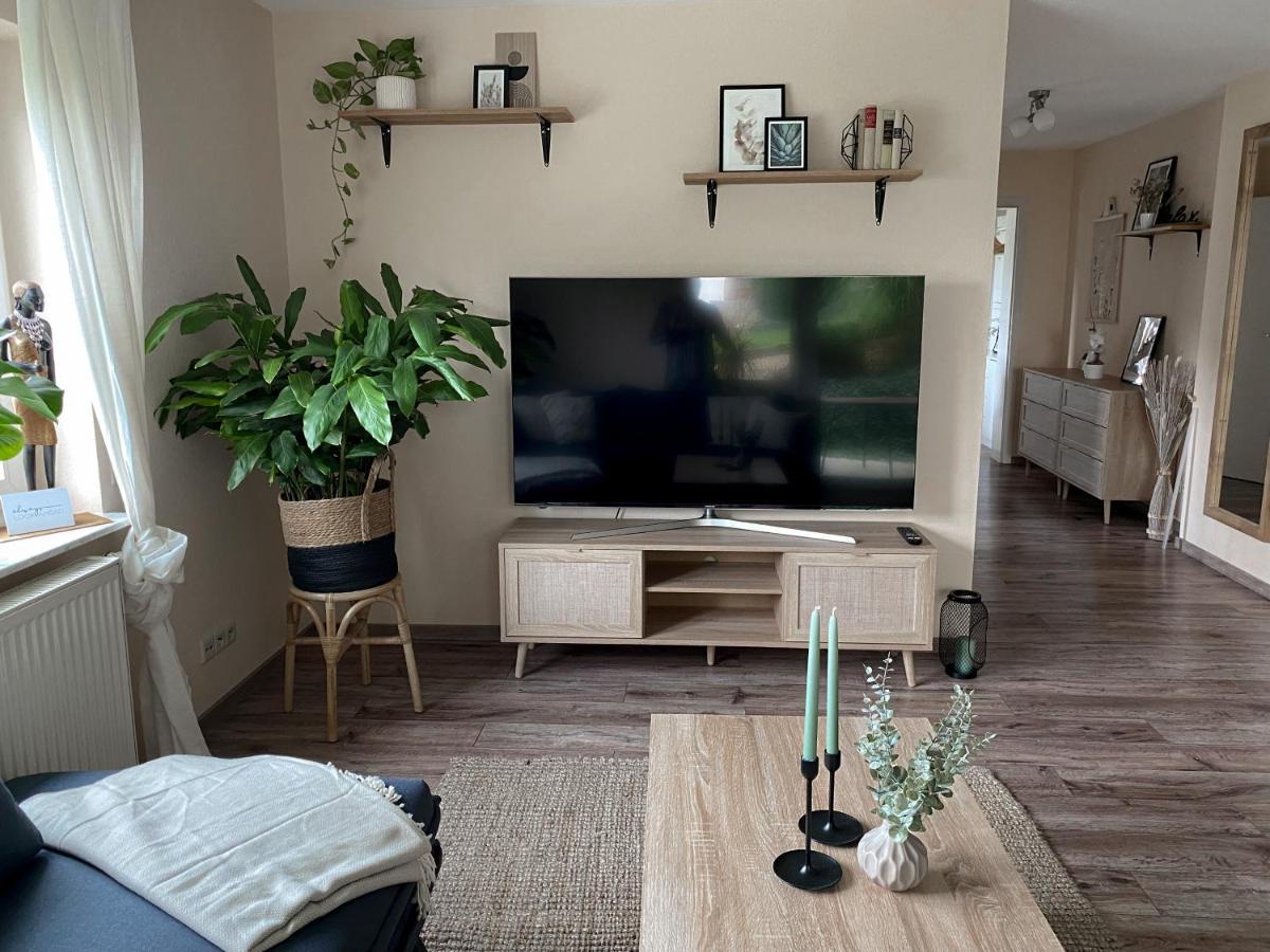 Schoene Wohnung Mit Terrasse & Blick Ins Gruene Dormettingen Bagian luar foto